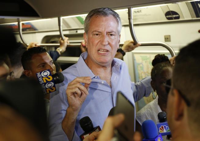 NYC Mayor Proposes 'Millionaires Tax' to Fix Subway