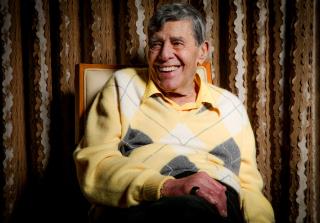 Comedy Legend Jerry Lewis Dies at 91