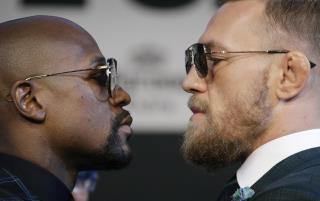 Experts Say McGregor Won't Be Safe Fighting Mayweather