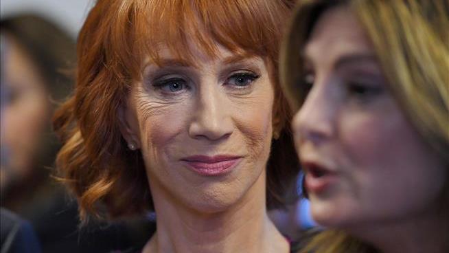 Kathy Griffin Takes Back Her Trump-Head Apology