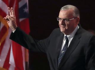 Arpaio to Plead With Judge to Toss Conviction