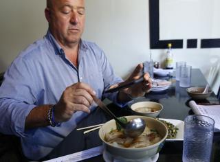To Get Diners Off Phones, Restaurant Gets Creative