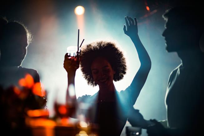 NYC Votes to Repeal 1926 Law Banning Dancing in Bars