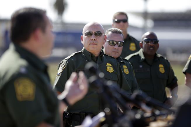 Feds Award $297M Contract to Help CBP Hire 5K Agents