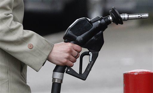 Oregon Mocked After Partially Lifting Ban on Self-Serve Gas
