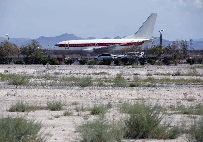 Secret Gov't Airline Needs Someone to Fly to Area 51