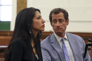 Huma Abedin, Anthony Weiner to Settle Divorce Out of Court