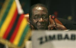 Mugabe Faces Chilly Reception at African Summit