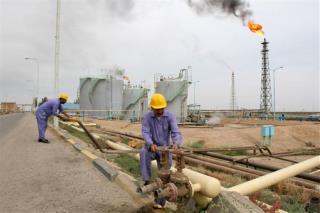 Big Oil Deals Absent as Iraq Opens for Bids