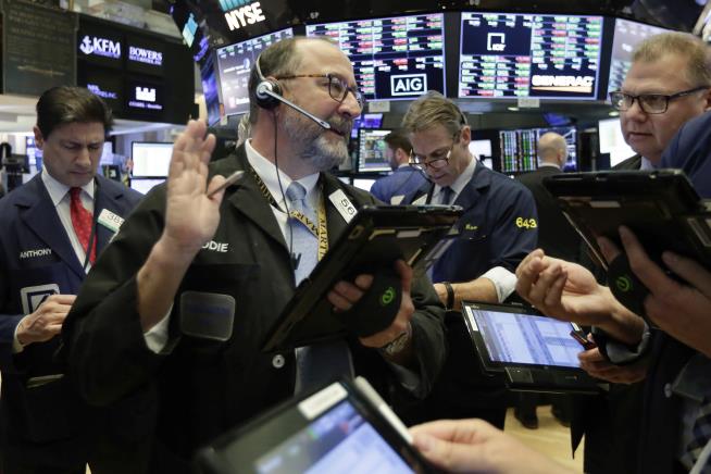 Tech Leads Stocks to 5th Straight Gain