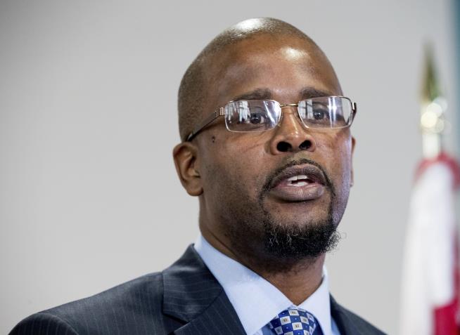 Head of DC Schools Broke Rules for His Kid, Is Out of Job