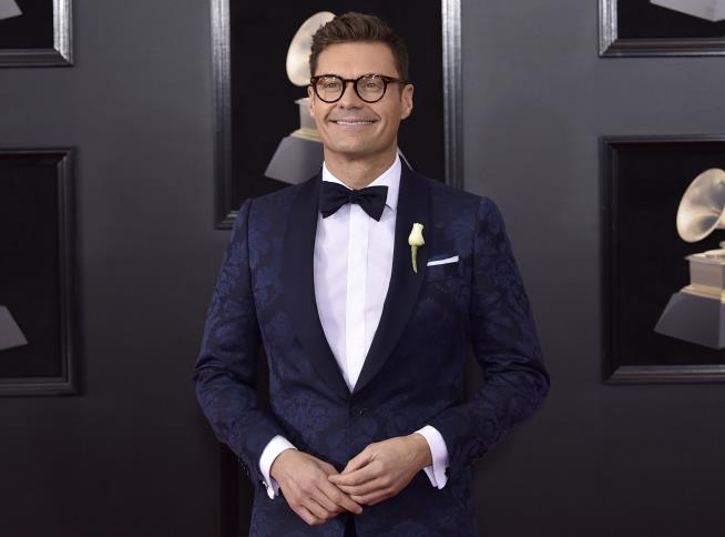 Just 21 People Spoke to Ryan Seacrest on the Red Carpet