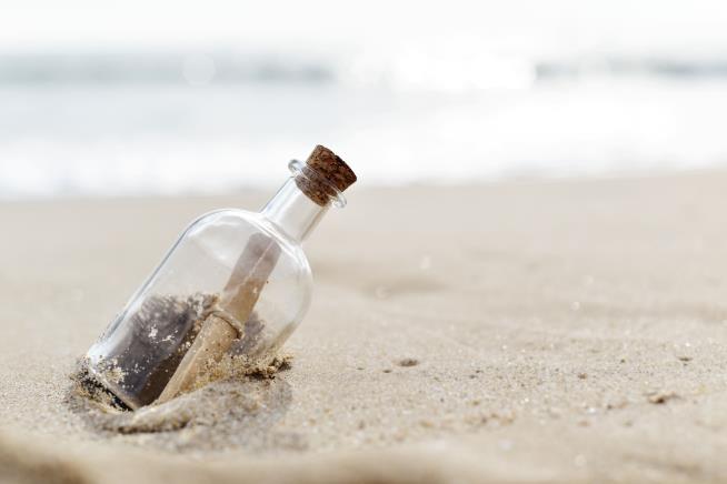 On Aussie Beach, the World's Oldest Message in a Bottle