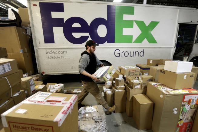 Austin-Bound Package Explodes at FedEx Facility