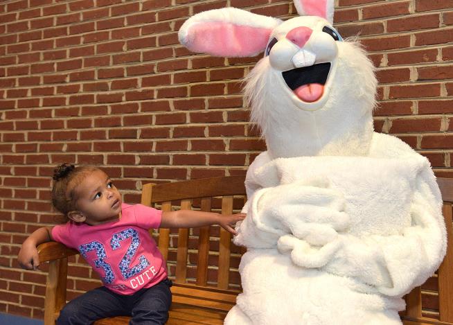 Ohio Woman Allegedly Came On to Easter Bunny
