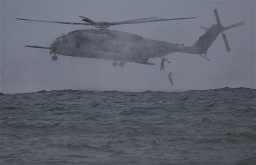 4 Feared Dead in Marine Helicopter Crash