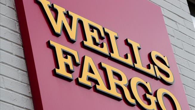 Wells Fargo to Pay $1B for Forcing Insurance on People