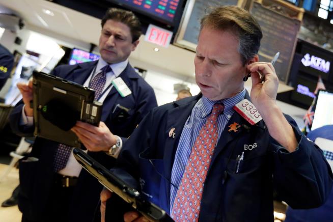 After 619-Point Plunge, Dow Ends Day Down 424