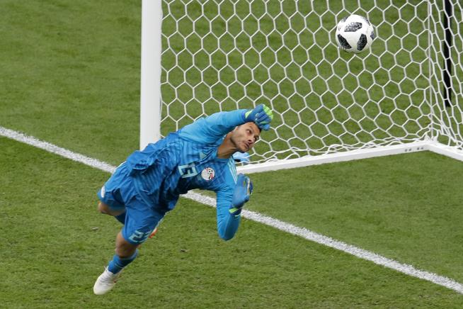 World Cup Goalkeeper Declines Award on Religious Grounds