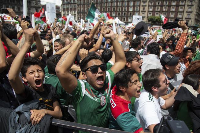 Celebrating Mexicans Set Off Earthquake Sensors