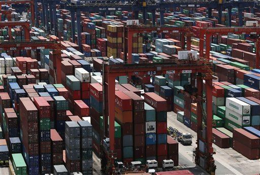 Trump Threatens Tariffs on $200B in China Imports