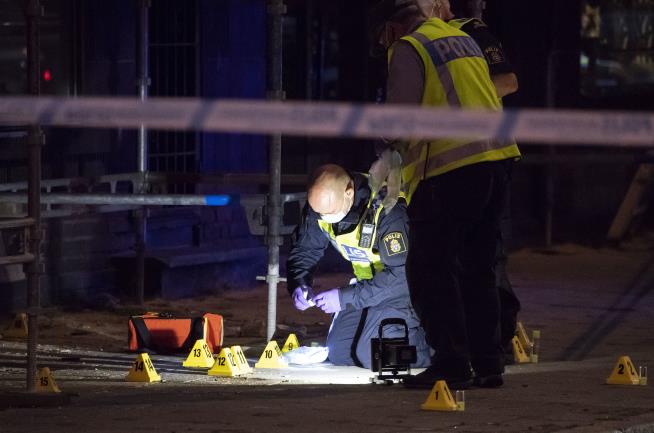6 Shot, 3 Killed in Sweden Drive-By Shooting