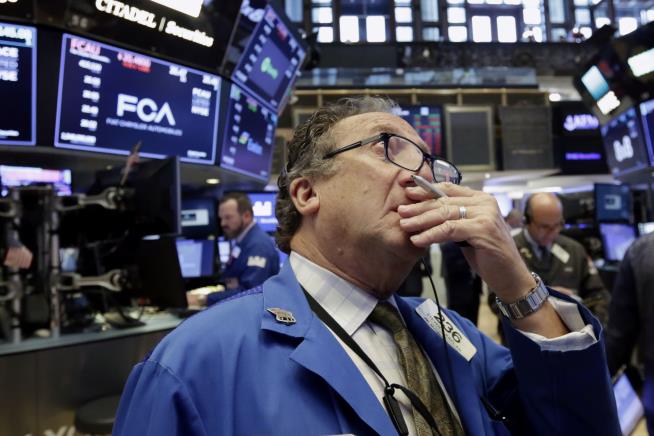 Trade Worries Send Stocks Lower