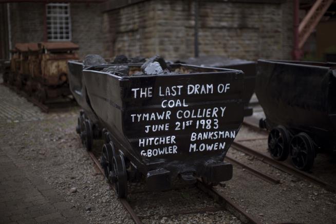 Britain Quit Coal. Why Can't America?