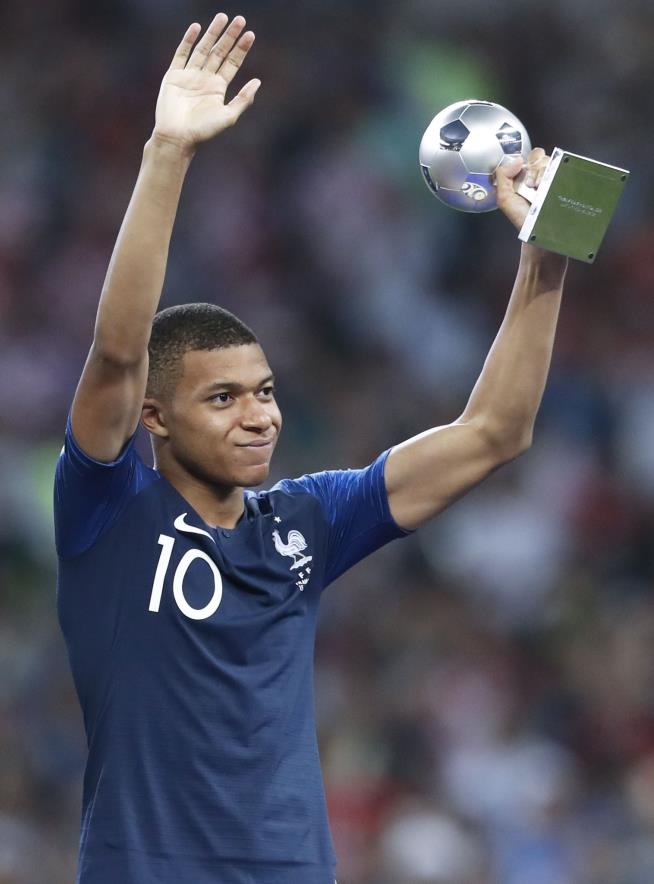 Young World Cup Star Gives Away Winnings