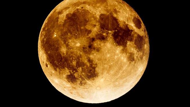 Tonight Is the Longest 'Blood Moon.' Temper Your Excitement