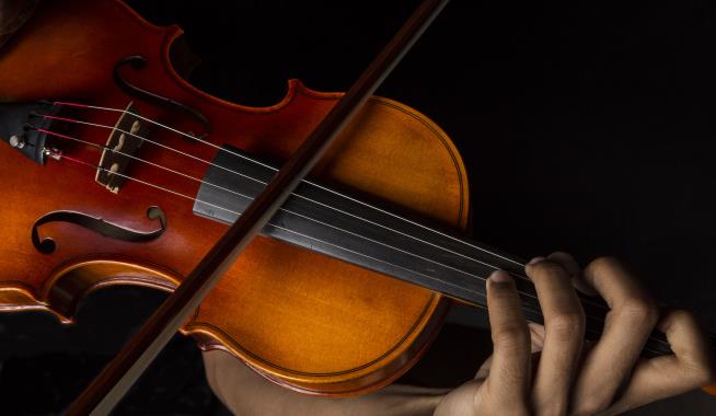 $250K Violin Sold at Pawn Shop for $50
