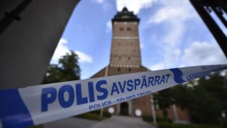 Daring Daytime Heist Ends With Swedish Crown Jewels Missing