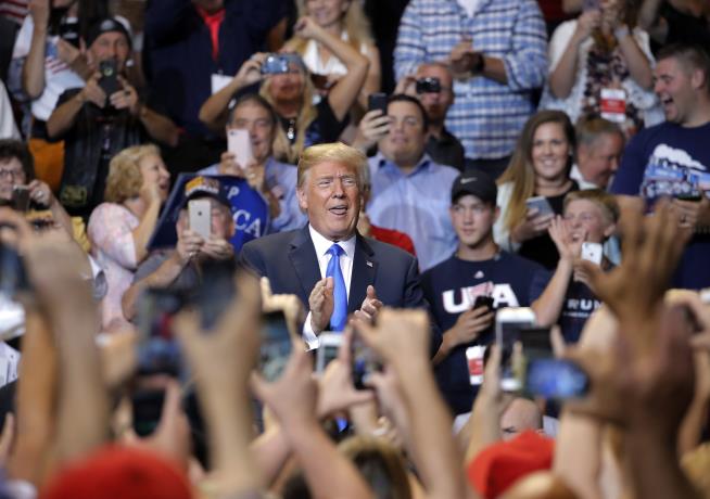 At Rally, Trump Slams 'Fake, Disgusting Media'