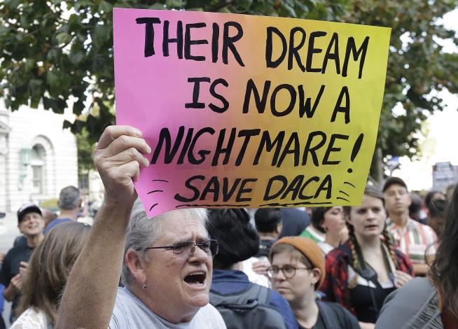 Judge Orders DACA to Be Restarted