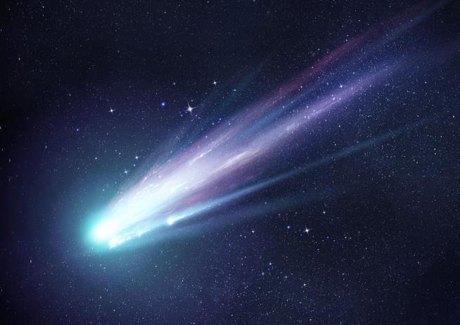 You Might Be Able to Glimpse a Green Comet