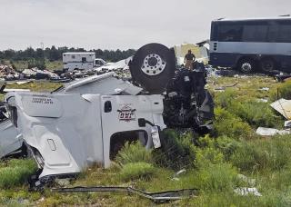 At Least 7 Killed in New Mexico Bus Crash