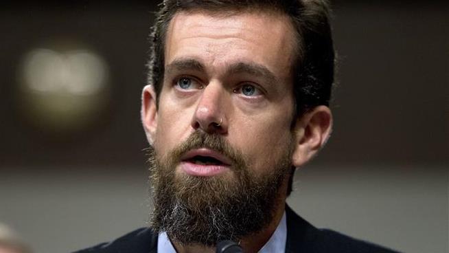Twitter CEO Shows His Heart Rate Under Scrutiny