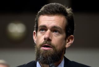 Twitter CEO Shows His Heart Rate Under Scrutiny