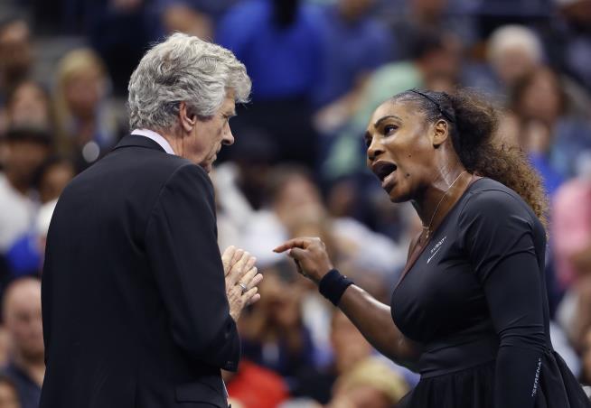 Tennis Umps Reportedly Mull a Boycott of Serena Games