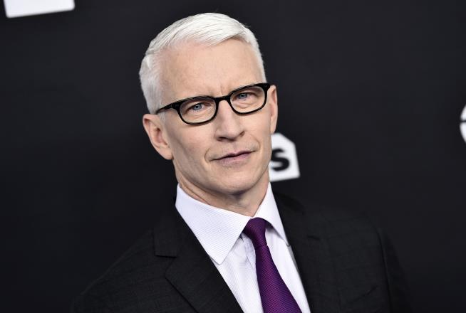 Anderson Cooper Calls Out Trump Jr. for 'Idiotic' Tweet
