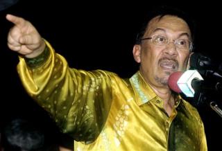 Malaysian Opposition Leader Busted for Sodomy