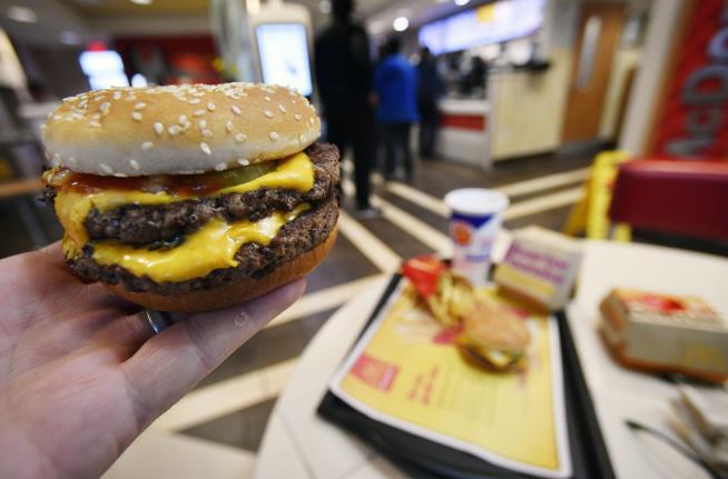 Burger Chains' Antibiotics Grades: Two As, 22 Fs