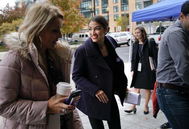 Ocasio-Cortez Joins Protest at Pelosi's Office