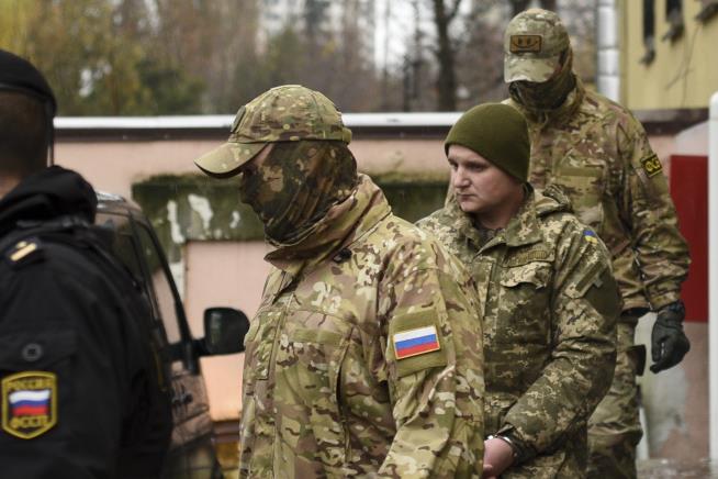 Ukraine President Dons Fatigues, Brings in Martial Law