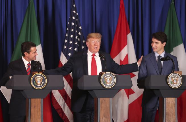 US Signs NAFTA Replacement Deal With Mexico, Canada