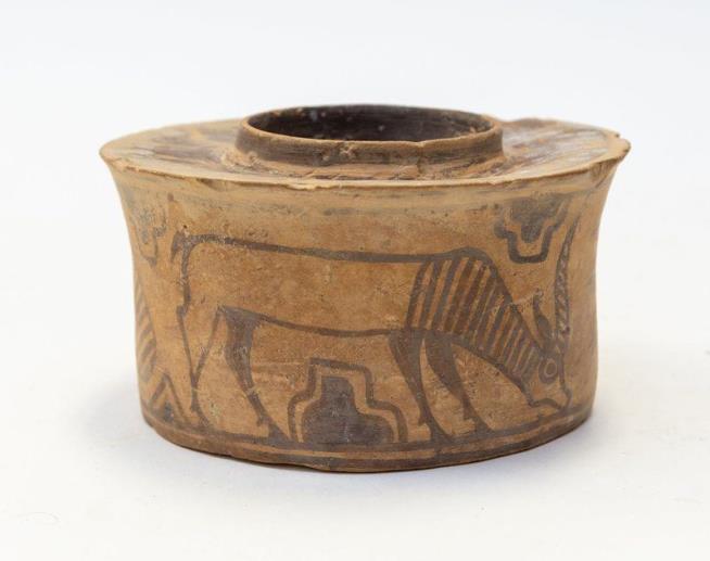 His Toothbrush Holder Turns Out to Be 4K Years Old