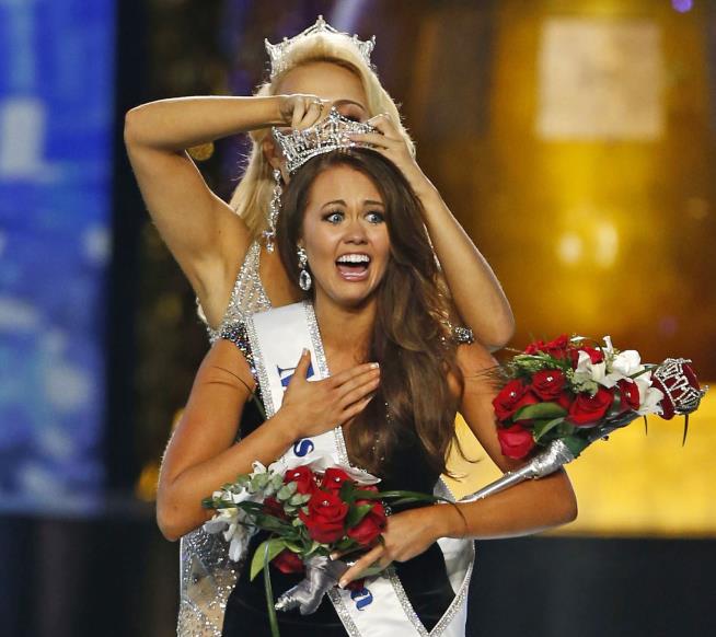 Miss America's Purge of State Leaders Widens