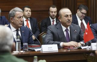Russia, Turkey Schmooze Over US-Free Syria