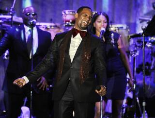 R. Kelly's Daughter: He's a 'Monster'