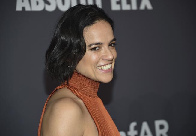 Michelle Rodriguez Wades Into Neeson Fray, Is Quickly Sorry